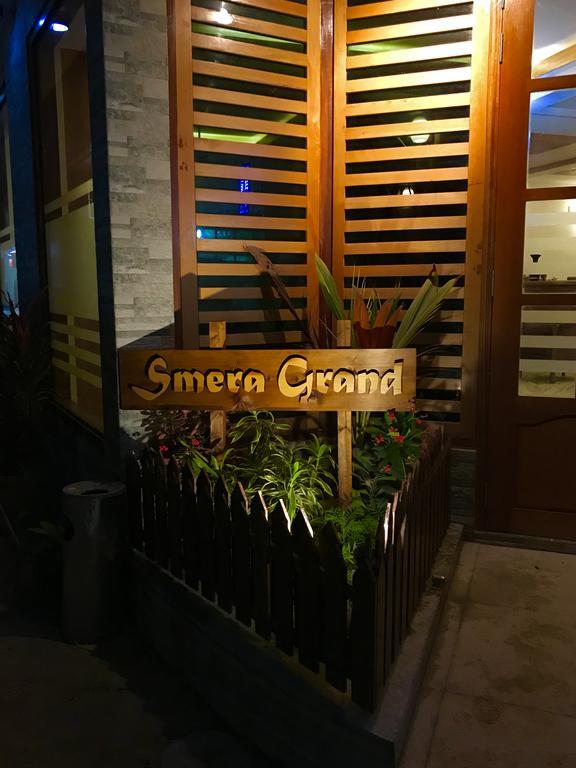 Smera Grand Maamigili Island ภายนอก รูปภาพ