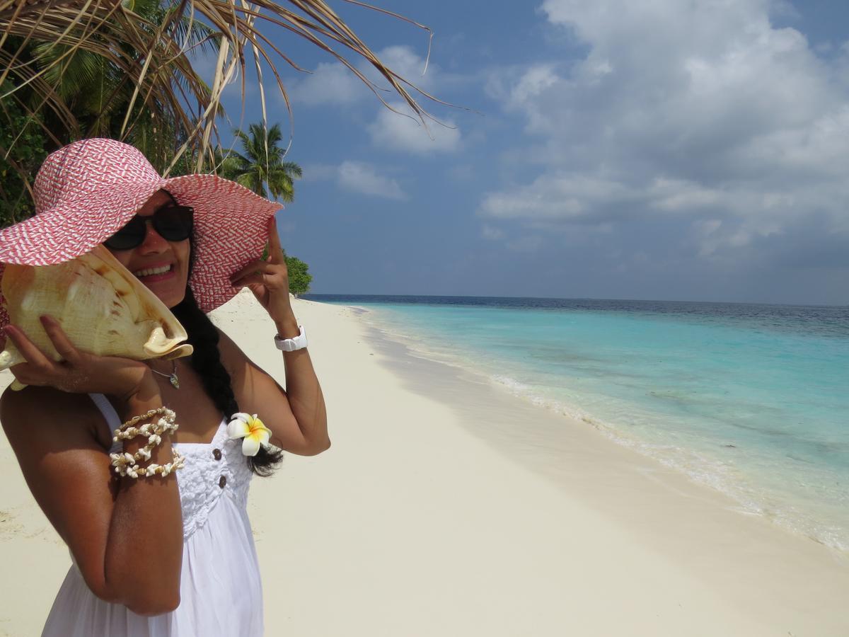 Smera Grand Maamigili Island ภายนอก รูปภาพ